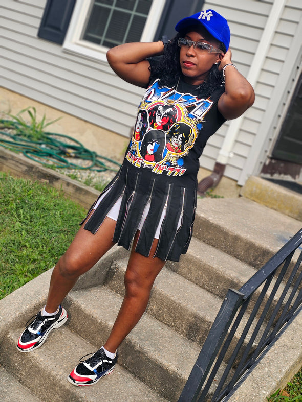 The Kiss Dress